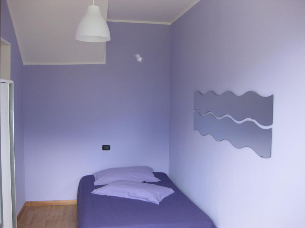 Casa Vacanze Zia Vivina B N Sorico Δωμάτιο φωτογραφία