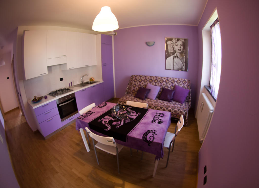 Casa Vacanze Zia Vivina B N Sorico Δωμάτιο φωτογραφία